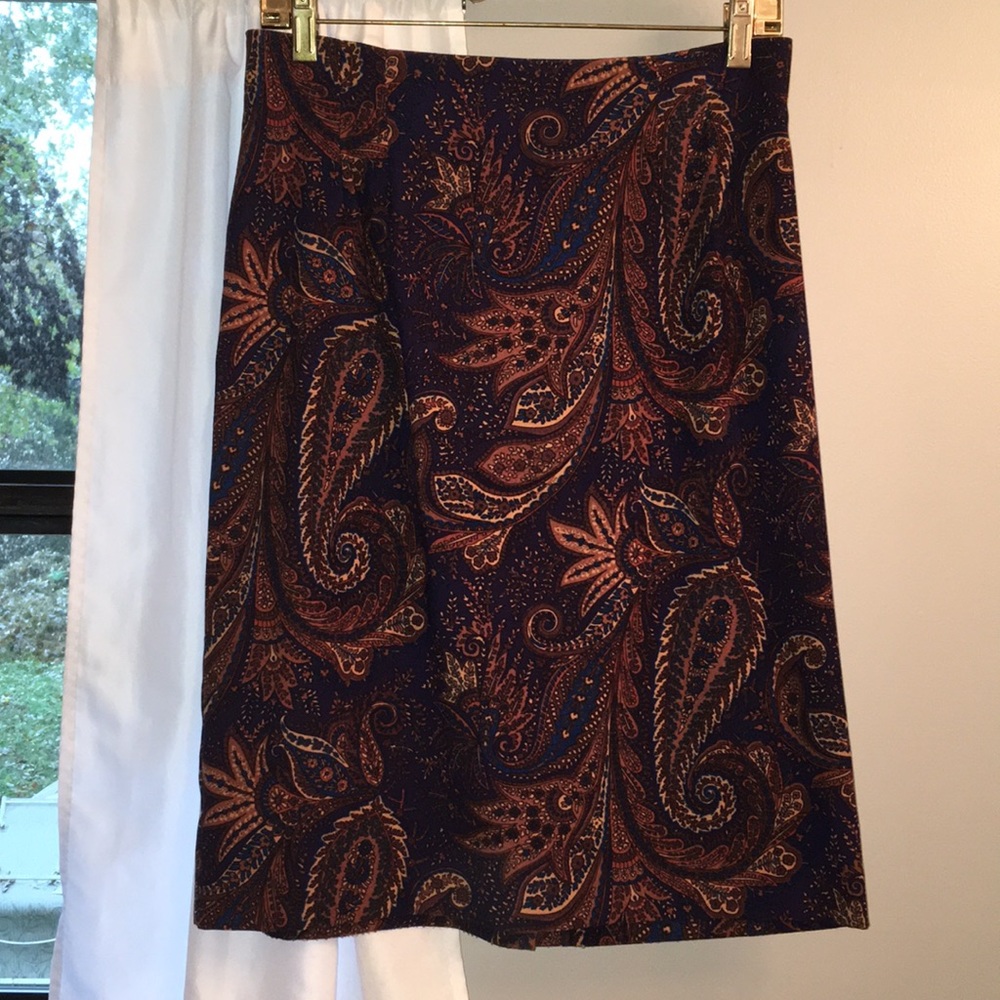 A-LINE PAISLEY PRINT STRETCH SKIRT
